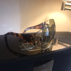 Gucci vintage sun glasses
